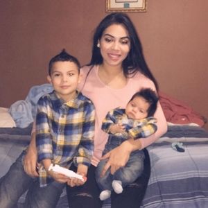 Meet your Posher, Juanita